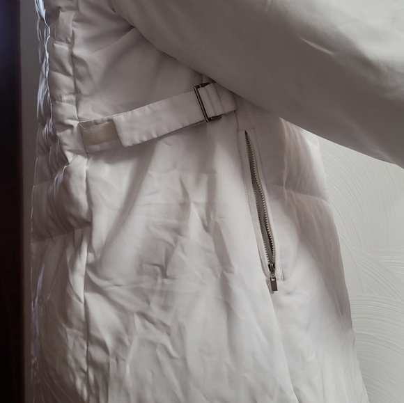 NWOT.  Centigrade Outerwear.  down & feathers.  Size M.  (866) - Picture 3 of 6